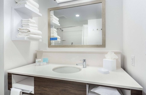 Saraland Hotel | Hampton Inn & Suites Saraland Mobile