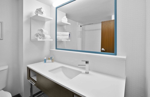 Springboro Hotel | Hampton Inn & Suites Springboro/Dayton Area South