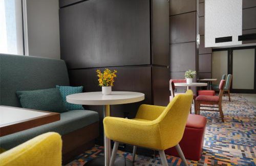 Tulsa Hotel | Hampton Inn & Suites Tulsa/Tulsa Hills