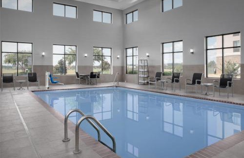Tupelo Hotel | Hampton Inn & Suites Tupelo/Barnes Crossing