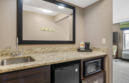 Crawfordsville Hotel | Hampton Inn & Suites Crawfordsville