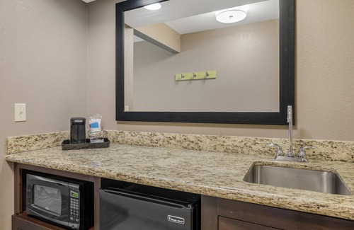 Crawfordsville Hotel | Hampton Inn & Suites Crawfordsville