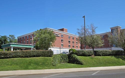 Rockville Centre Hotel | Hampton Inn & Suites By Hilton - Rockville Centre
