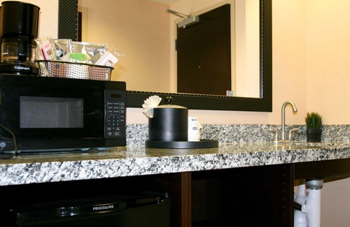 Salt Lake City Hotel | Hampton Inn & Suites Salt Lake City-University/Foothill Dr