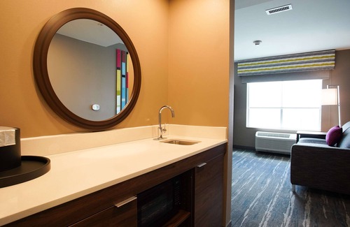 Barton Hotel | Hampton Inn & Suites St. Clairsville