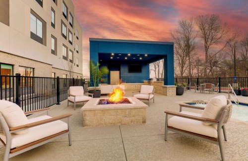 Weatherford Hotel | Hampton Inn & Suites Weatherford, Tx