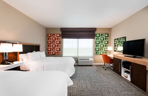 Interchange Square Hotel | Hampton Inn & Suites West Melbourne-Palm Bay Road