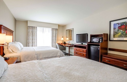 Westford Hotel | Hampton Inn & Suites Westford-Chelmsford