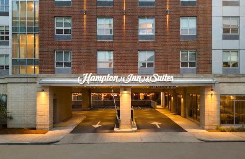 Worcester Hotel | Hampton Inn & Suites-Worcester, MA