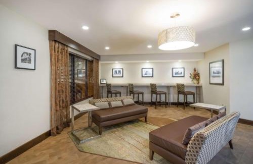 Terre Haute Hotel | Hampton Inn Terre Haute