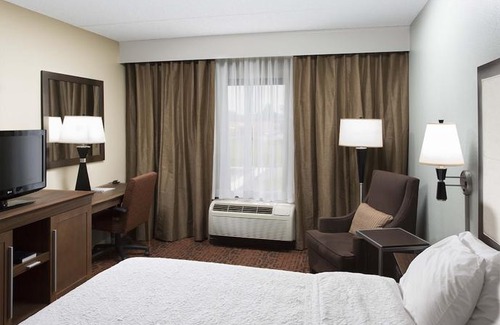 Troy Hotel | Hampton Inn Troy Troy