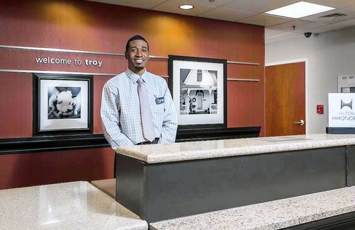 Troy Hotel | Hampton Inn Troy