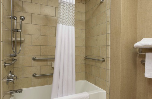Warsaw Hotel | Hampton Inn Warsaw