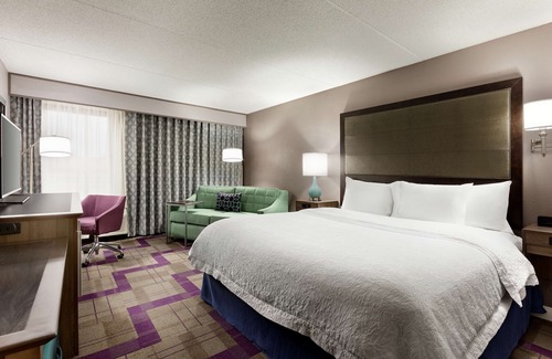Waycross Hotel | Hampton Inn Waycross