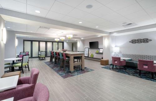 Weston Hotel | Hampton Inn Weston, WV