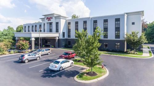 White House Hotel | Hampton Inn White House