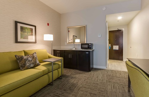 White House Hotel | Hampton Inn White House