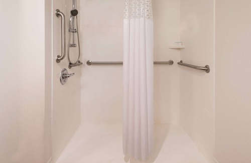 Elmsford Hotel | Hampton Inn White Plains/Tarrytown