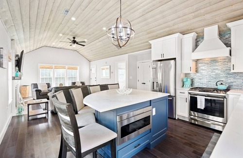Hampton House | Hampton NH/North Beach/Plaice Cove Luxury whole house and great yard.