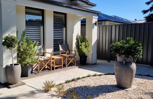 Goolwa Bed & Breakfast | Hampton on Washington - FREE Wifi and Netflix