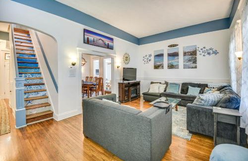 Hampton House | Hampton Sanctuary with Fire Pit and Fenced Yard!