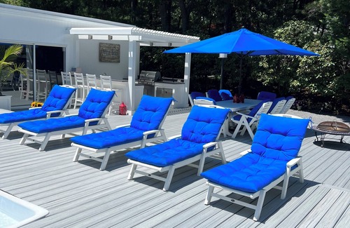 East Quogue House | Hamptons getaway - 15 min from Shinnecock Hills, Tennis court, hot tub and pool