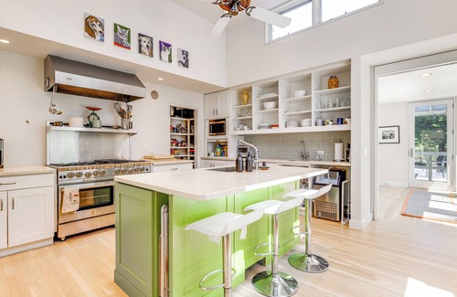 Wainscott House | Hamptons Home w/Private Pool, 1 Mi to Beach!