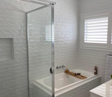Aberglasslyn Bed & Breakfast | Hamptons Luxury
