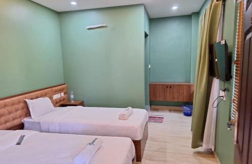 Kottakkal Hotel | Hamsted