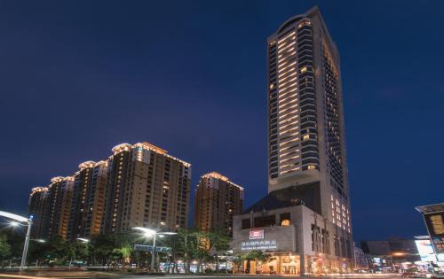 Lingya District Hotel | Han Hsien International Hotel