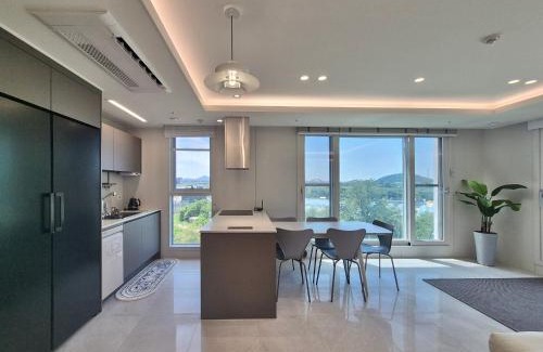Goyang Apartment | Han River Seoul Stay