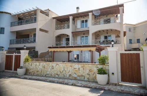 Porto Heli Villa | Han’s Maisonette