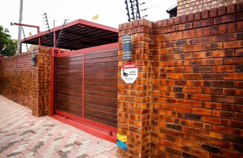 Mamelodi House | HANA GUESTHOUSE
