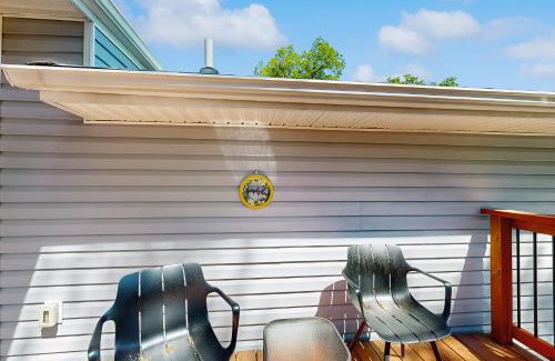 Hanahan House | Hanahan Hideaway
