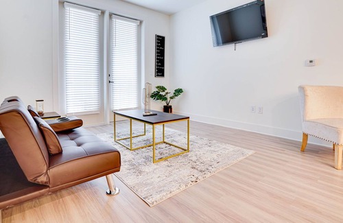 Lawrenceville Apartment | Handicap Accessible Retreat
