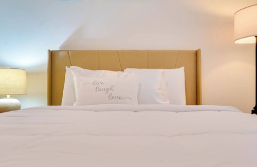 Lawrenceville Apartment | Handicap Accessible Retreat