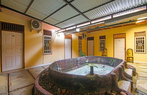 Padang Hotel | Handira Homestay Syariah Padang RedPartner