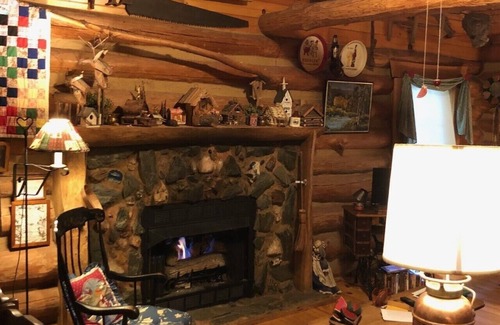 Blairsville Cabin | Handmade Log Cabin w/Full-Length Private Screened Balcony, atop Small Mountain