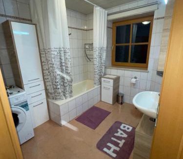 Essenbach Apartment | Handwerker- Ferienwohnung nur 9 Min von Landshut entfernt