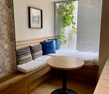 Menen Apartment | Hangar 336