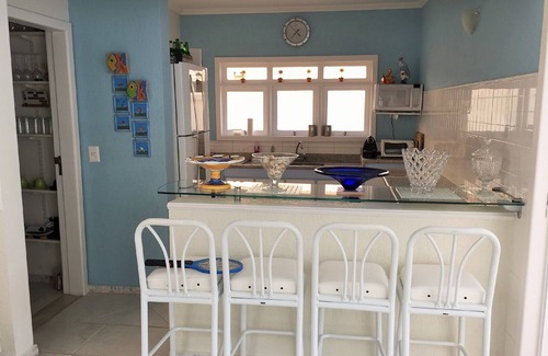Vista Linda Condo | HangaRoa Condo - Bertioga - Beautiful House for Family, Comfort and Security