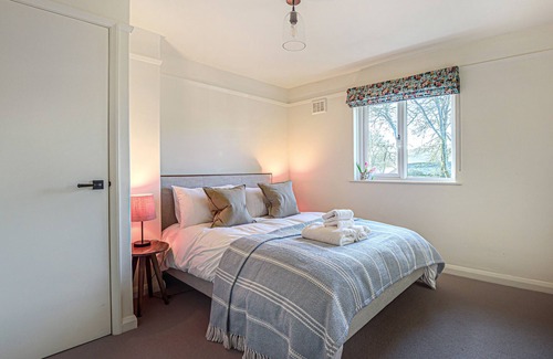 Simonsbath Cottage | HANGLEY COTTAGE, pet friendly, with open fire in Simonsbath