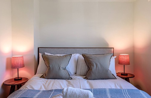 Simonsbath Cottage | HANGLEY COTTAGE, pet friendly, with open fire in Simonsbath