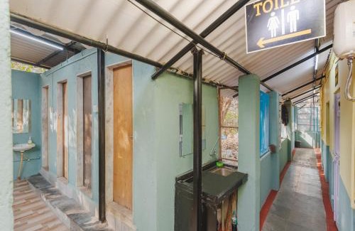 Marol Hostel | Hangout Cabin Dormitory