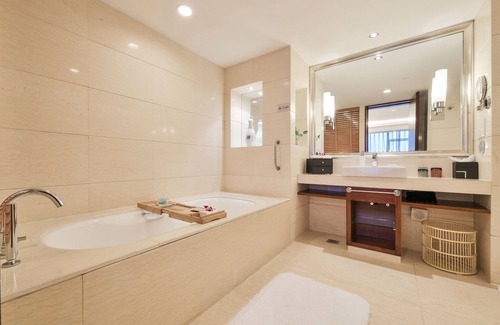 Downtown Hangzhou Hotel | Hangzhou Haiwaihai Hotel