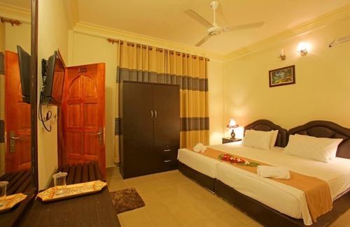 Dharavandhoo House | Hanifaru Transit Inn