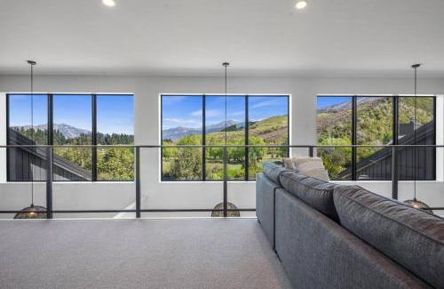 Hanmer Springs House | Hanmer Springs Ridge Retreat