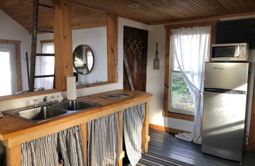 Liberty Cottage | Hannah's Creek Farm Cottage