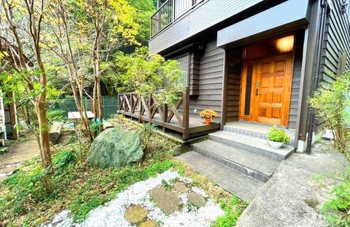 Hanno House | Hanno Terrace In Blossom Whispering Birds Creek - Hanno Terrace/Hanno Saitama