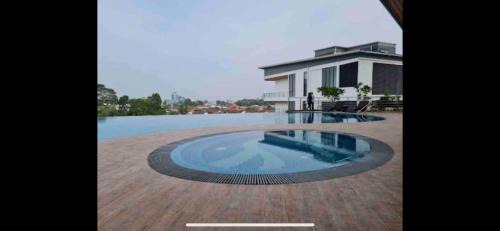 Sibu Apartment | Hanns7Paxs Pool KingBed WiFi WasherDryer Comfort Stay 6